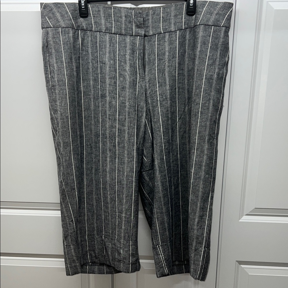 Lane Bryant Pinstripe Linen Blend Cropped Pants Grey Size 22